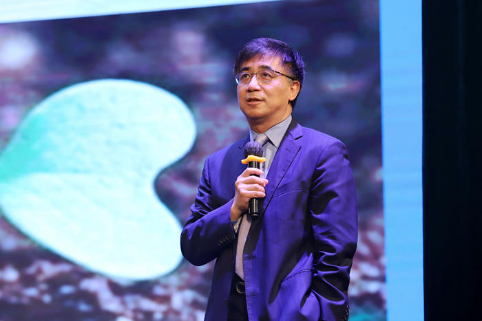 汤校长回答问题 1 副本