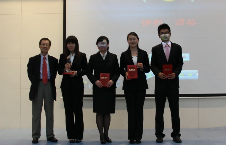 8568368.jpg 8568368.jpg