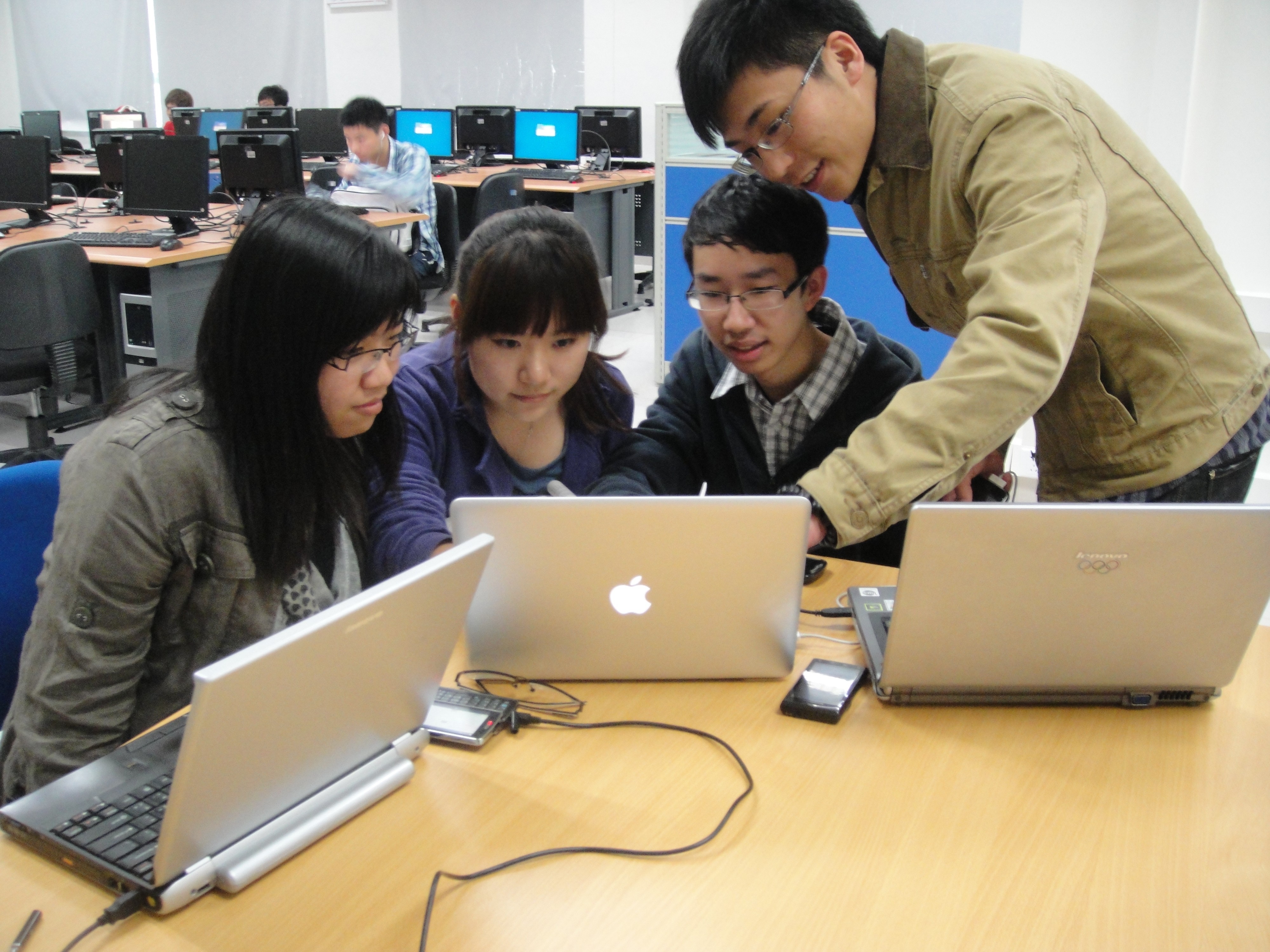 334635.jpg 334635.jpg